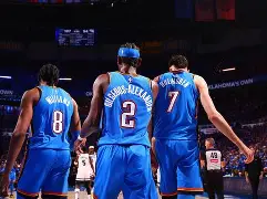 止住颓势后上扬成语