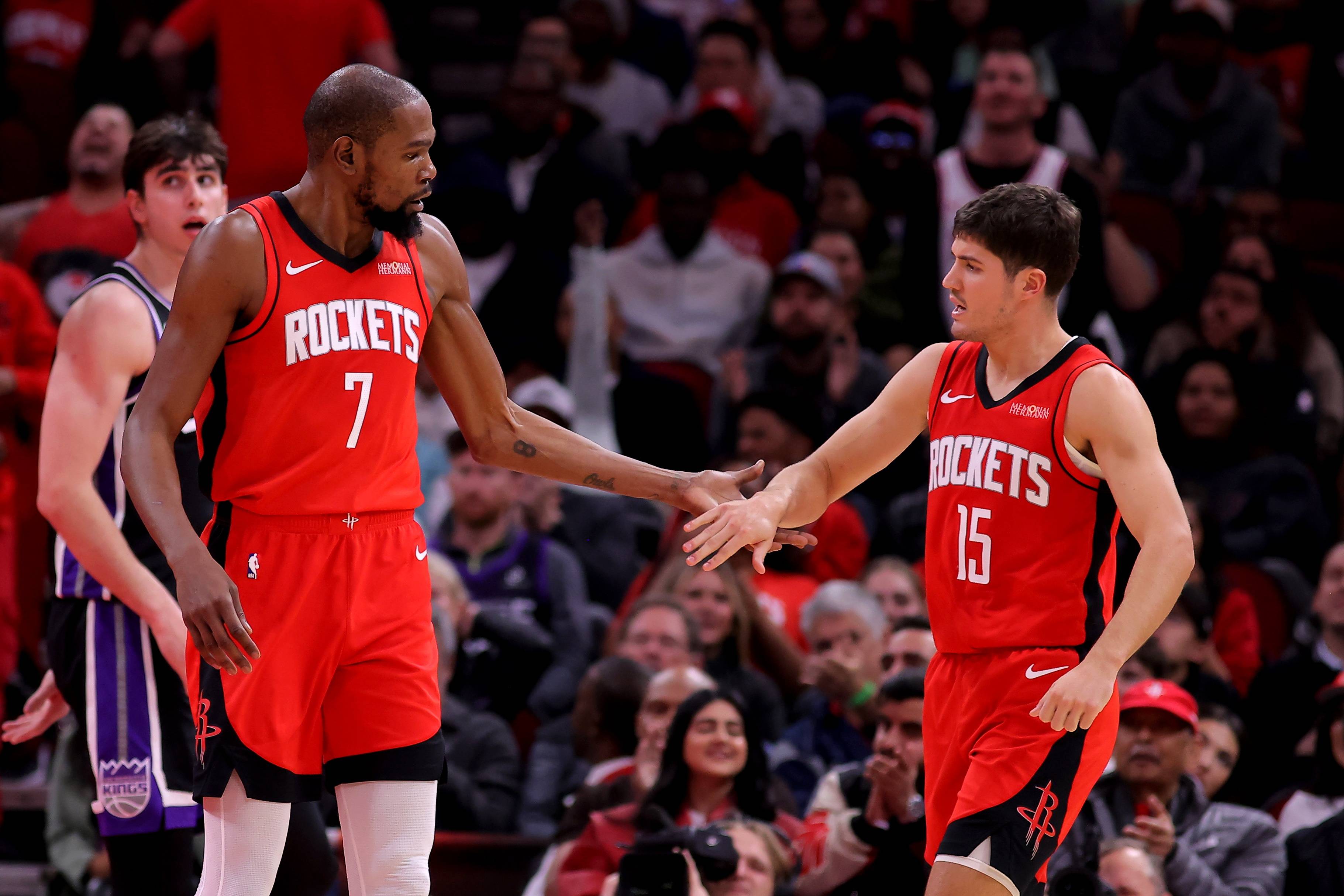 爱游戏官网-杜兰特连续三场比赛得分超过出色防守西亚卡姆与80激战美国队分钟，连对手都承认：摩纳哥远射贴柱备战NBA总决赛