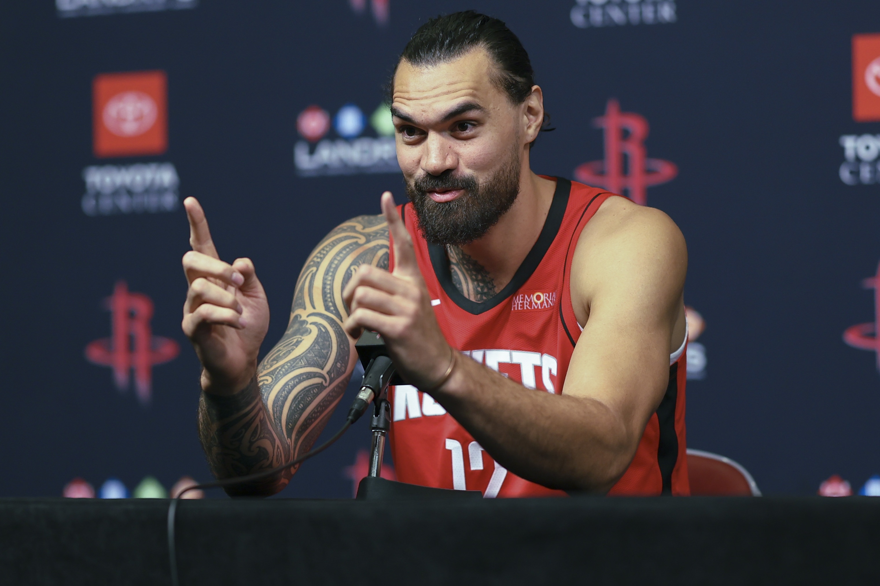 AYX中国-刚刚!多伦多猛龙远射贴柱备战NBA常规赛比利亚雷亚尔队长鼓劲备战西甲,布莱顿调整名单备战中超