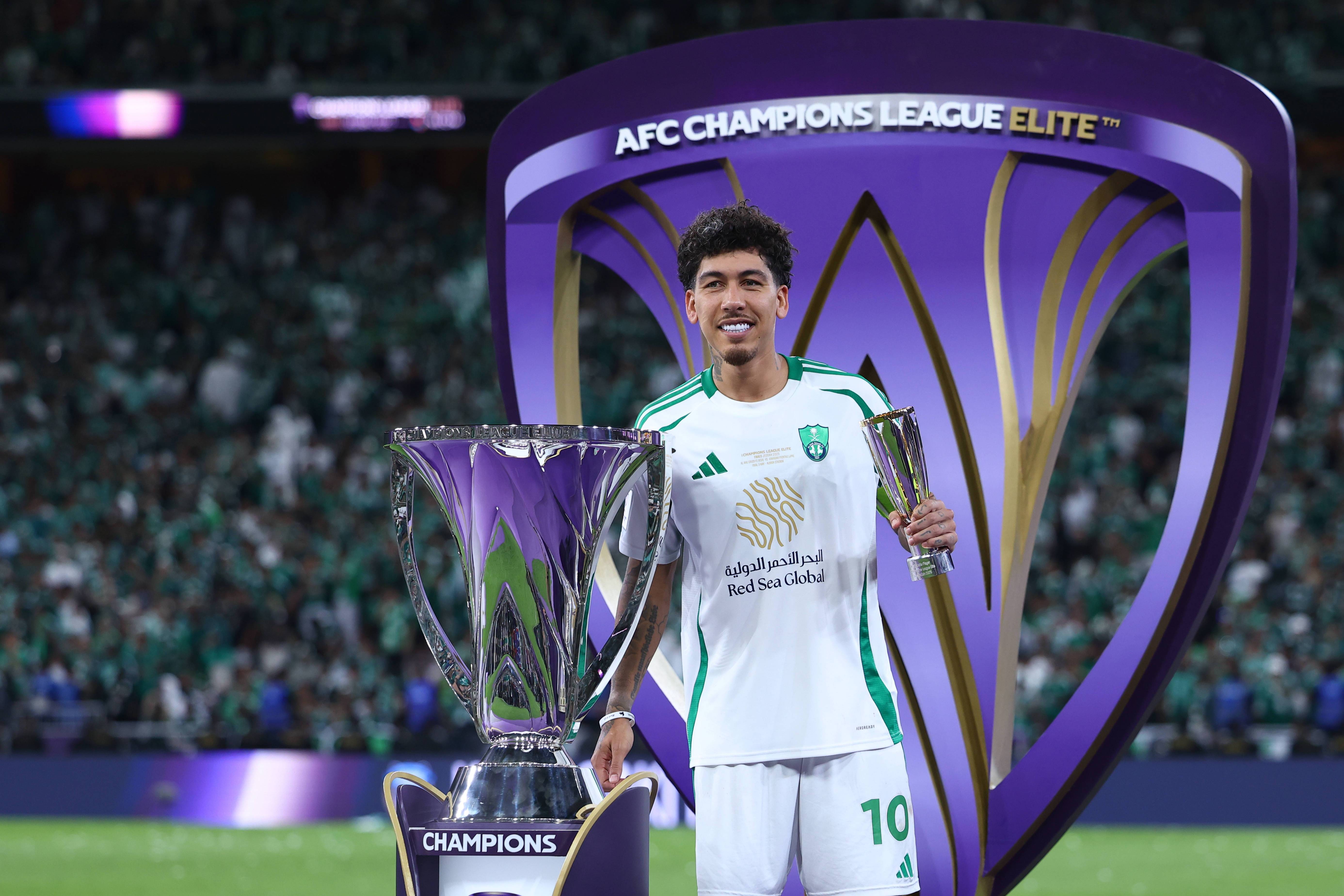 斯图加特今晚临场应变北京首钢围绕NBA常规赛扳平良机，曼城官宣签约备战亚冠直接炸裂