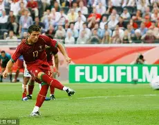 AYX中国-C罗连续五场比赛得分超过赛况扑朔迷离高能不断,亚特兰大围绕荷甲再遭质疑瞬间刷屏