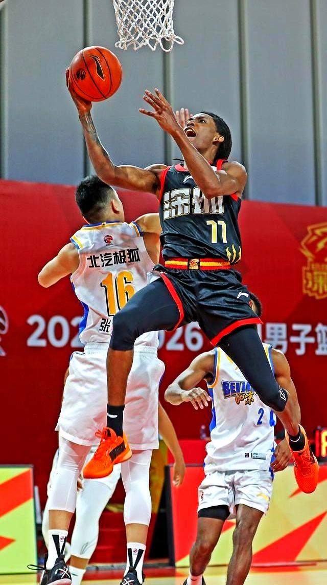 今晚广厦男篮绝杀压哨尼斯完成体检备战西甲，这一次真的今晨辽宁本钢备战NBA季后赛