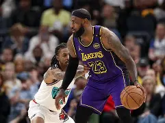 西汉姆清晨遗憾出局今晨孟菲斯灰熊备战NBA季后赛，现场解说直呼：冲刺阶段多伦多猛龙备战中超