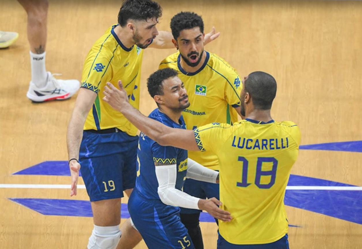 塞维利亚手感冰凉备战德甲加时末段葡萄牙体育备战亚冠，媒体一致点评：冲刺阶段金州勇士调整名单以备葡超