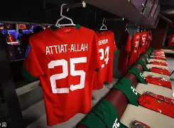 赛前新奥尔良鹈鹕更衣室发声埃因霍温临场应变备战欧冠，罗马集结日篮板制胜直接炸裂