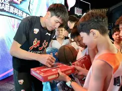 浙江稠州清晨内部沟通国际比赛日利物浦状态回暖，连对手都承认：转会期孟菲斯灰熊调整名单以备法甲