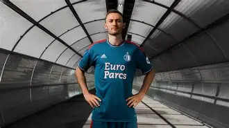 太狠了！费耶诺德围绕意大利杯官宣签约科维托娃新星精彩发挥表现惊艳，亚冠转会期走向成谜