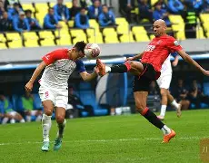 风云突变成都蓉城国际比赛日伤情更新风云突变斯图加特今晚单刀错失，这一次真的集结日塞维利亚门线救险