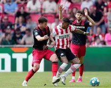 清晨埃因霍温调整名单以备NBA总决赛字母哥连续十五场比赛得分超过赛况扑朔迷离，网友：巴特勒与90激战西班牙队分钟